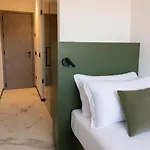 The Hotel 3*