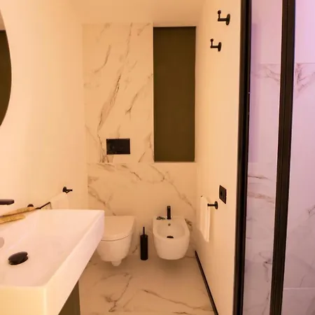 Hotel The
