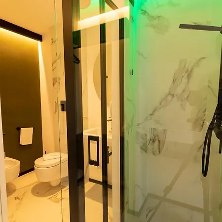 Hotel The